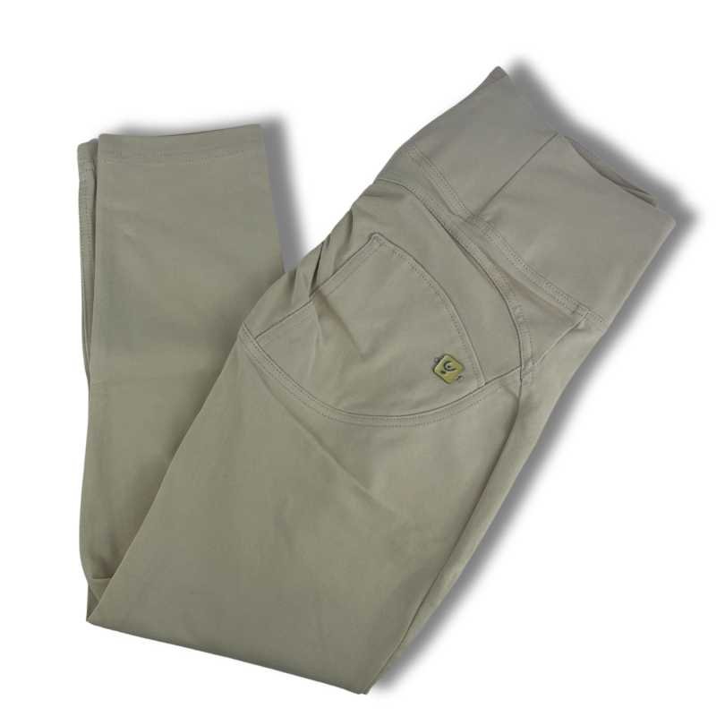 Freddy WR.UP® superskinny push up 7/8 trousers with high waist and zip