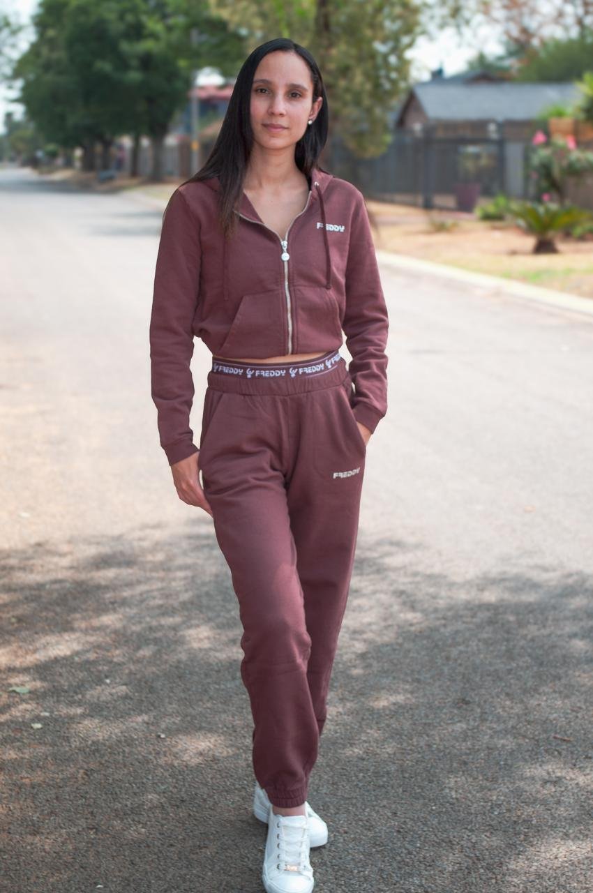 freddywear_tracksuit